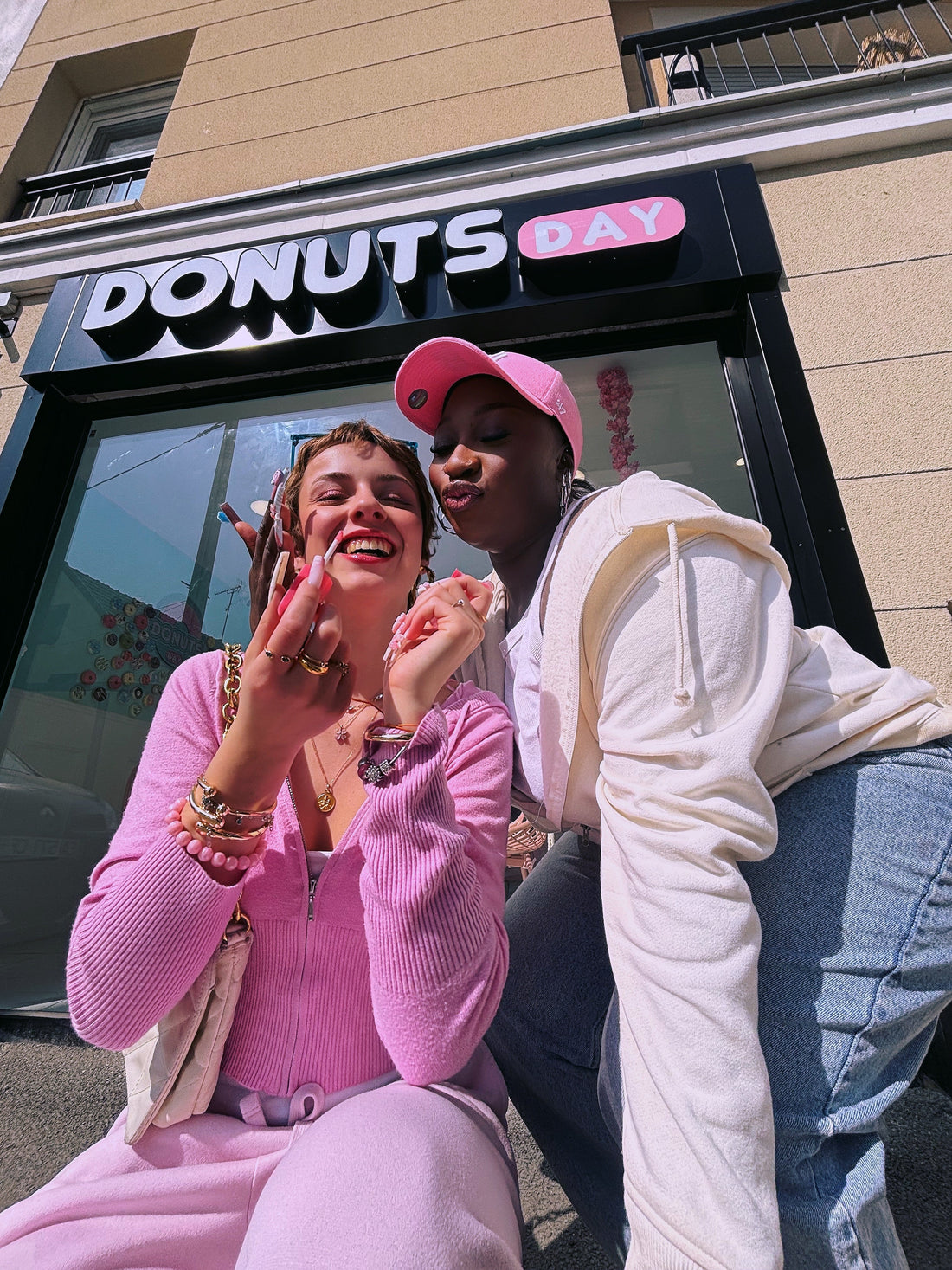 JALYA NAILS x DONUTS DAY : Quand les Ongles rencontrent les Donuts ! 💅📸