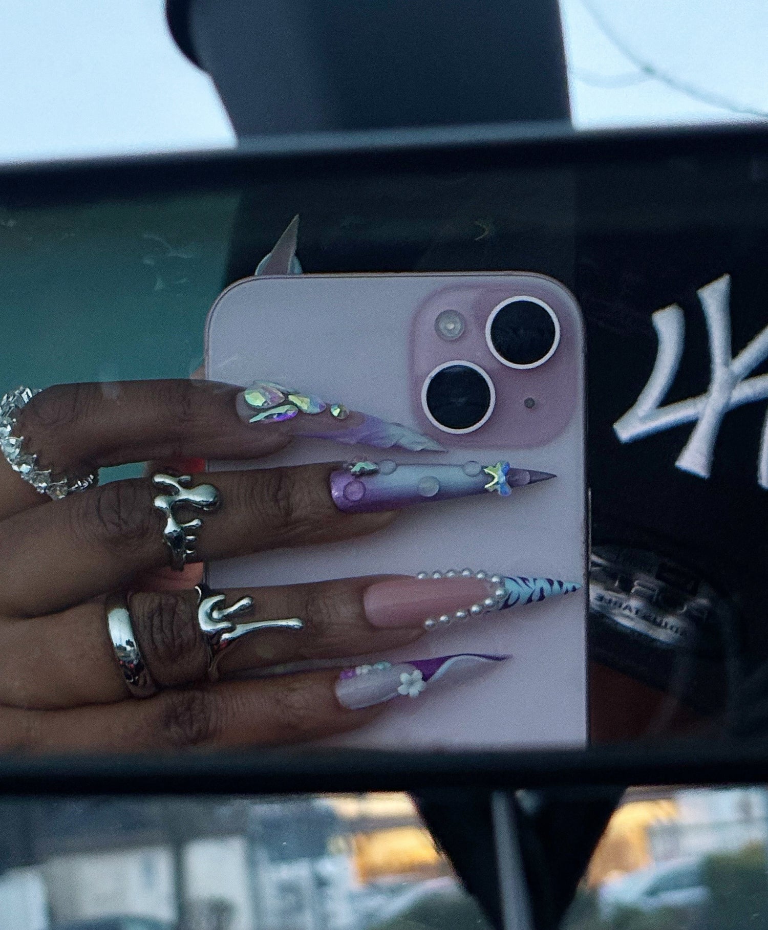 PRESS-ON-NAILS